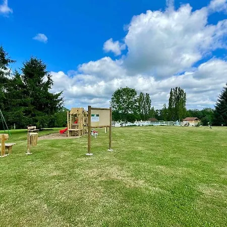 Camping Mobil Clim, Animaux Ok - 4 Pers. - Api-1-52-2777 La Douze